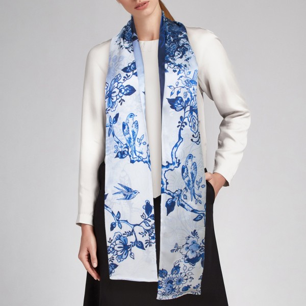 Zijden Sjaal 'Afraid of blue?'